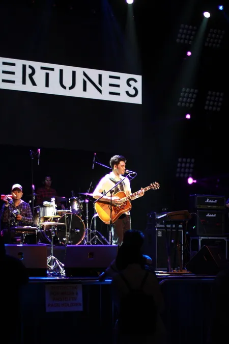 The Overtunes gebrak Singapura! © KapanLagi.com®/Adhib Mujaddid