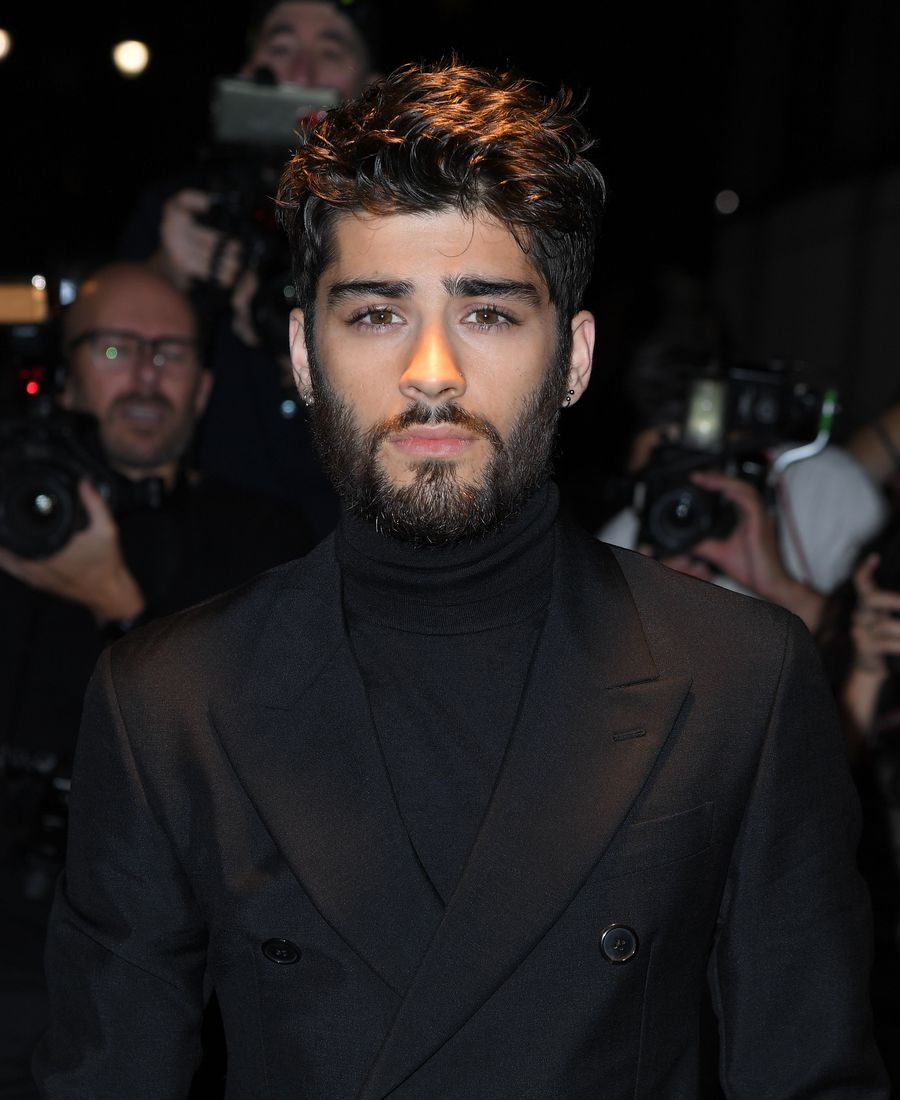 Dalam bukunya, Zayn Malik mengatakan bahwa ia bisa mewujudkan keinginannya untuk menyanyikan lagu bertema seks setelah keluar dari 1D © AFP