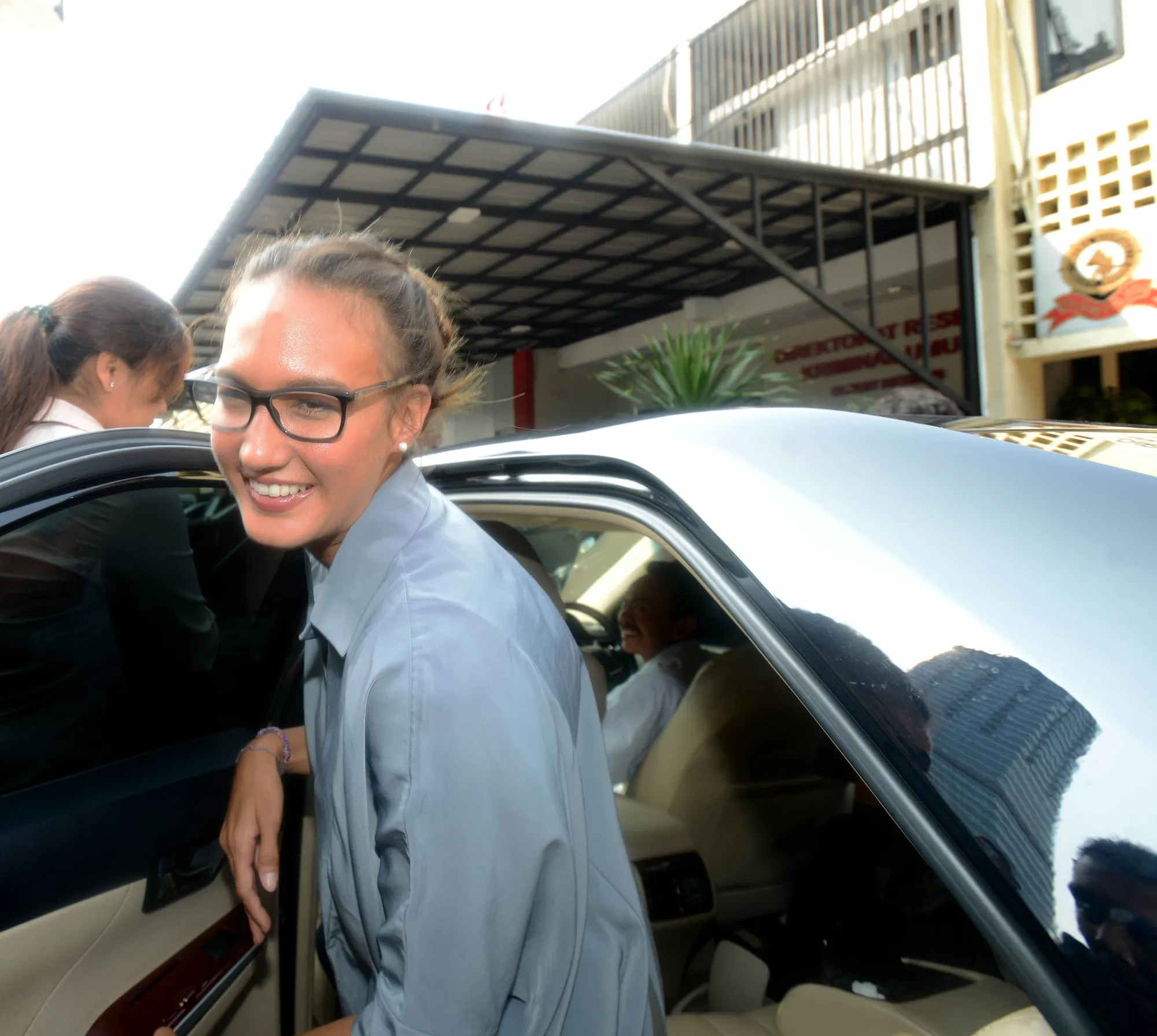 Nadine diberondong 21 pertanyaan dari polisi terkait kasus Aa Gatot © KapanLagi.com®/Muhammad Akrom Sukarya