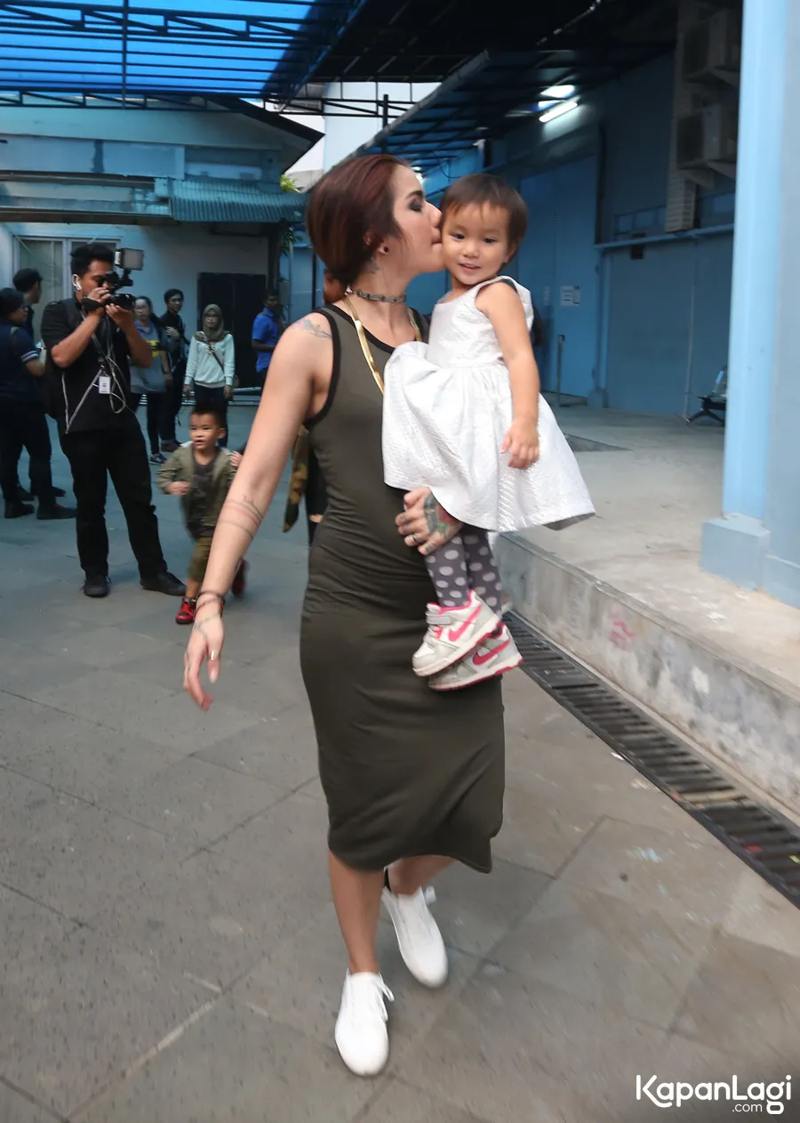 Sheila bersyukur Anji dan Kiki masih tanggung jawab © KapanLagi.com®/Budy Santoso