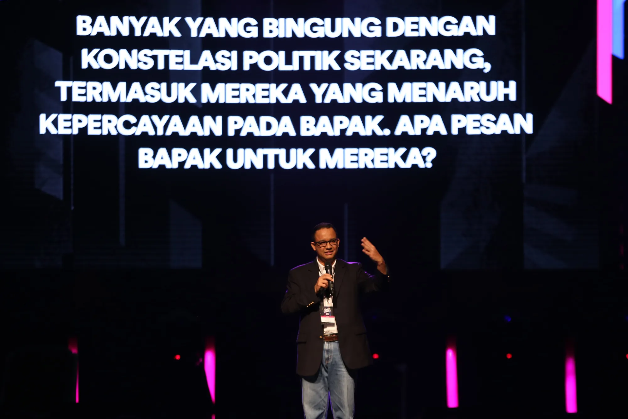 Anis bahagia bisa bertemu dengan anak muda optimis di Indonesia ©KapanLagi.com®/Budy Santoso