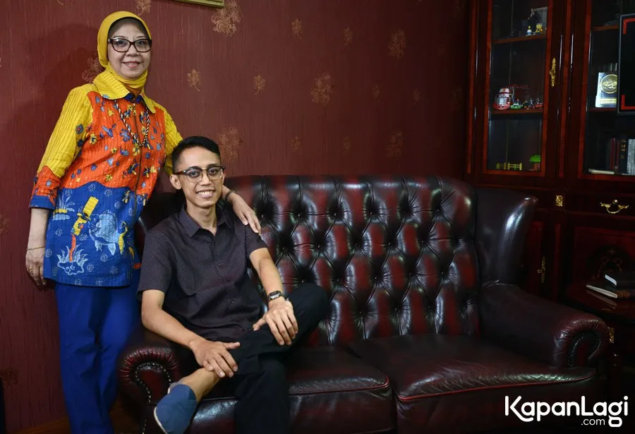 Aryani dan Ario diblok oleh Mario © KapanLagi.com®/Akrom Sukarya