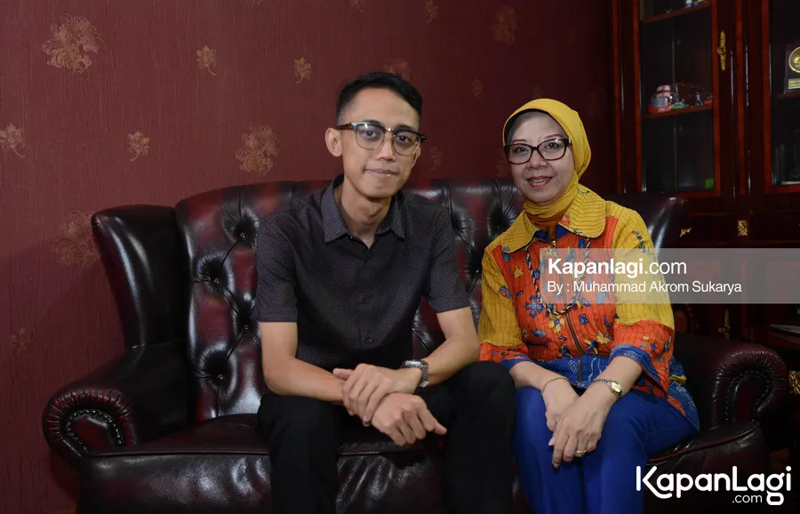 DWD Episode pertama akan menghadirkan Ibu Aryani dan Kiswinar. Mereka akan membeberkan fakta-fakta baru.