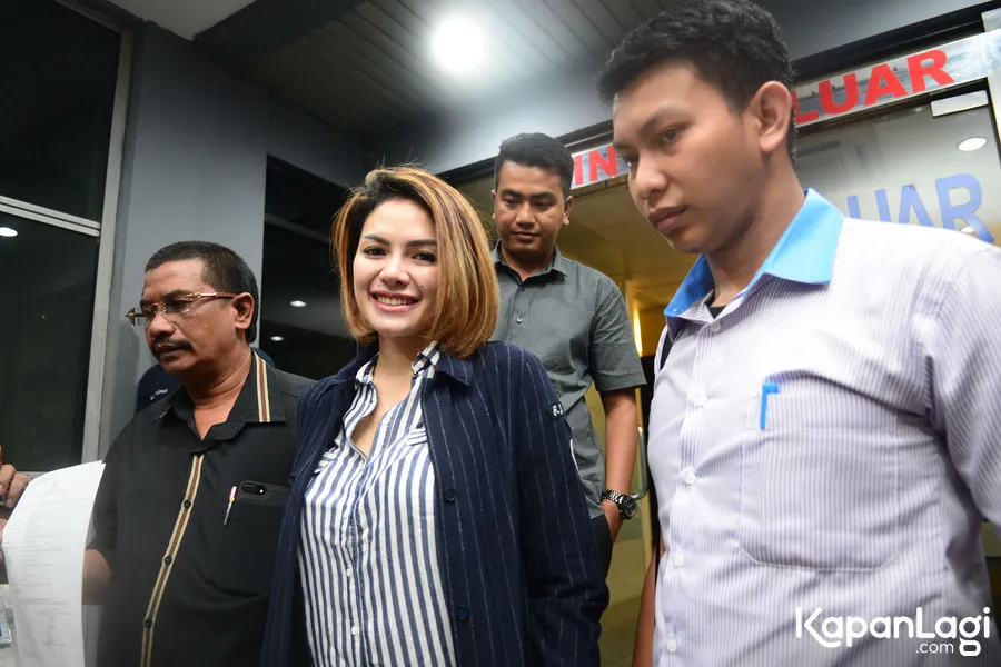 Niki masih doyan have fun bareng teman-teman © KapanLagi.com®/Bayu Herdianto