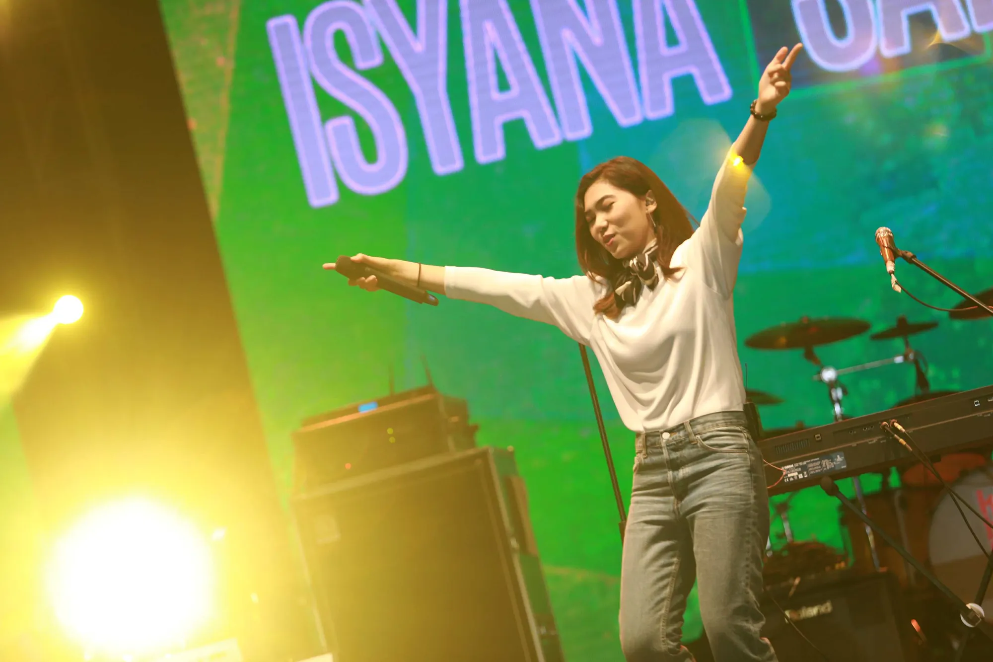 Bagi Isyana Sarasvati, tidak ada kata jenuh untuk menjalani mimpi besarnya sebagai seorang musisi © KapanLagi.com/Agus Apriyanto