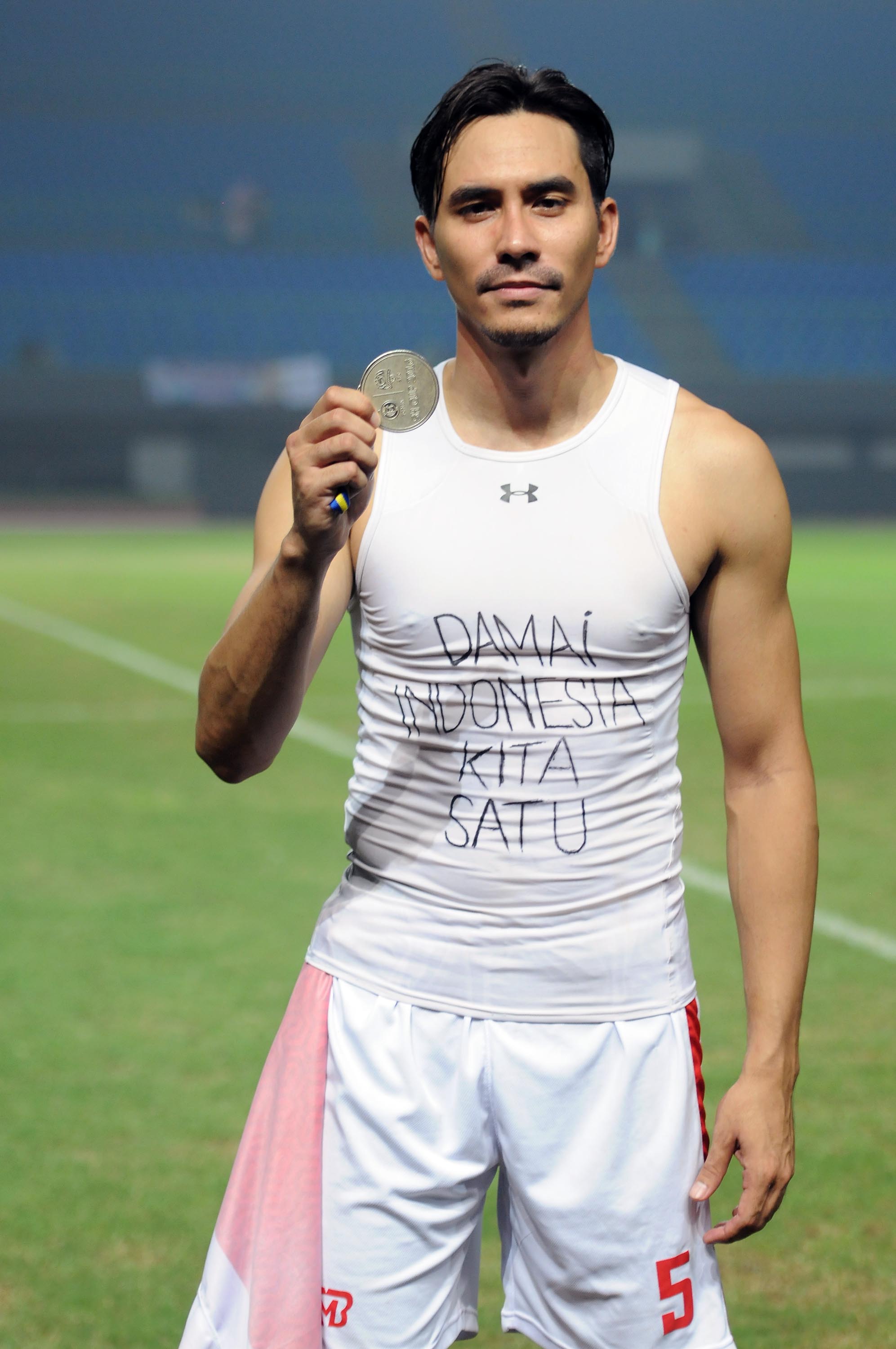Darius beri pesan perdamaian lewat gol yang dibuatnya © KapanLagi.com®/Muhammad Akrom Sukarya