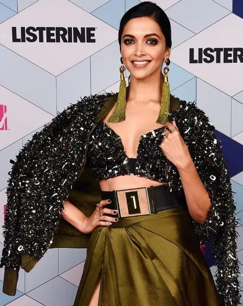 Deepika tinggal di Mumbai, keluarga di Bangalore ©instagram.com/deepikapadukone