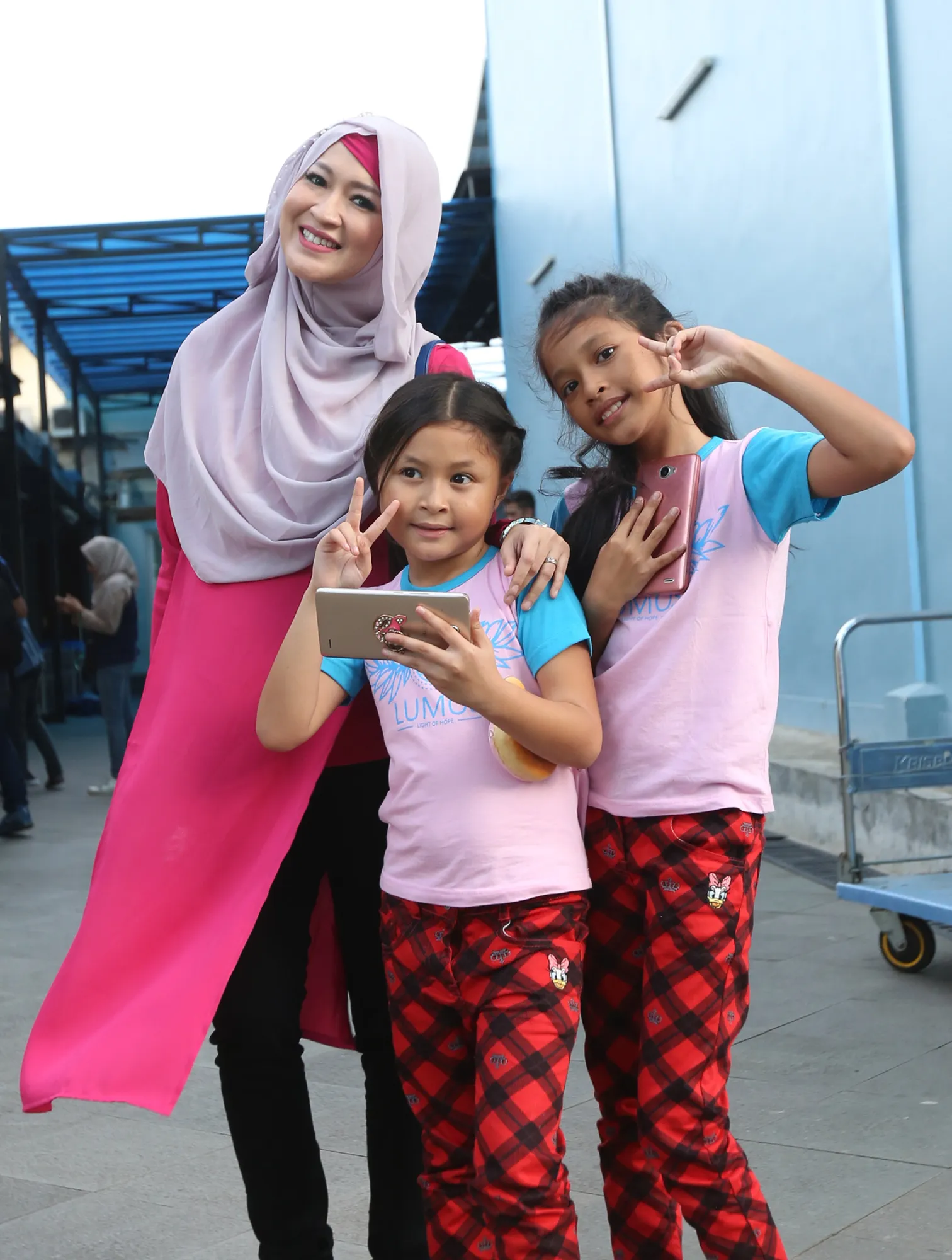 Okie Agustina kini lebih hati-hati posting di sosial media © KapanLagi.com®/Budy Santoso