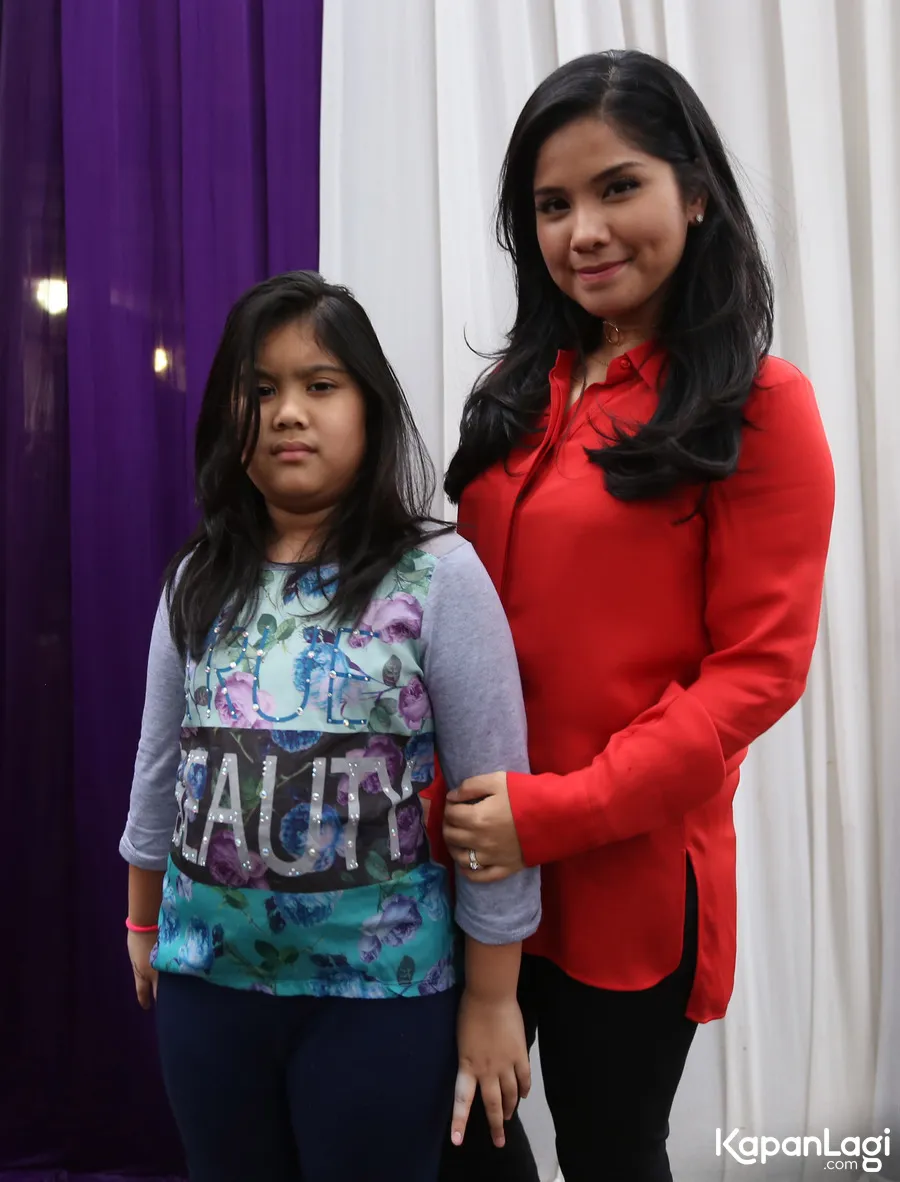 Annisa Pohan sebut ibu sebagai inspirasi-nya dalam hidup © Kapanlagi.com