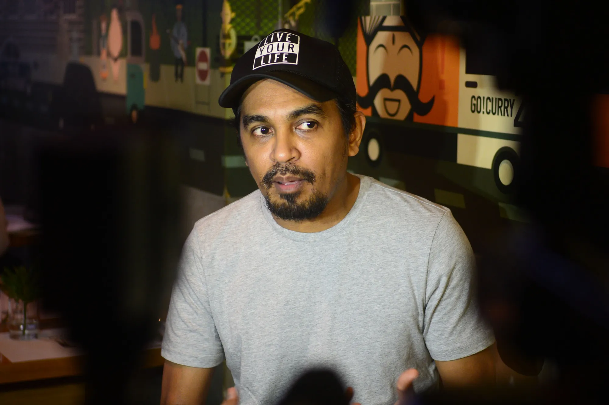 Glenn Fredly, tak menepis adanya kemungkinan untuk kembali menjalin kisah asmara bersama Aura Kasih © KapanLagi.com/Bayu Herdianto