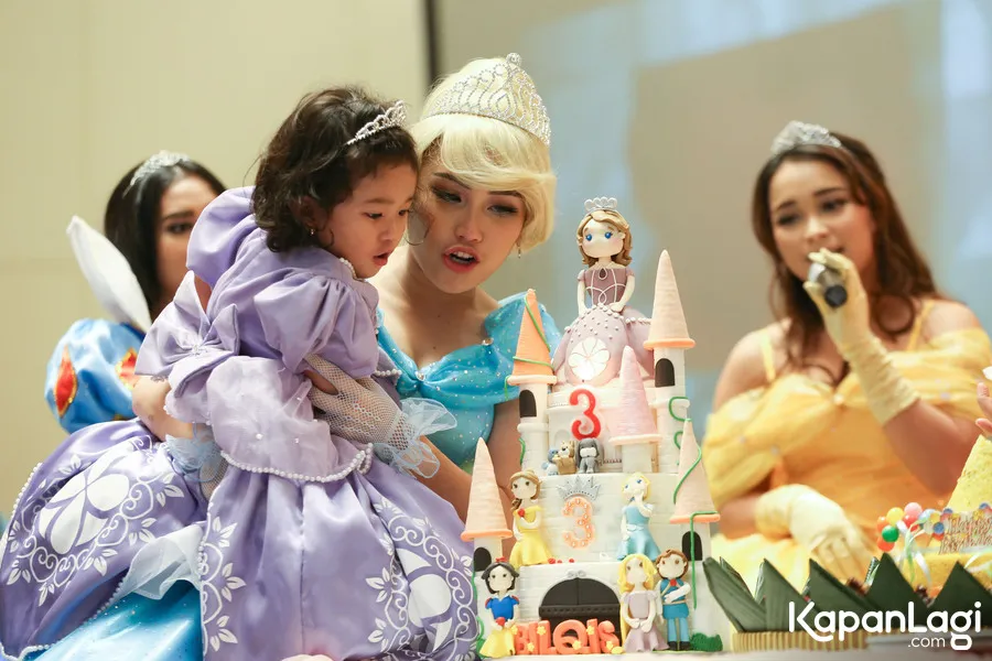 Ayu Ting Ting saat ini fokus untuk membesarkan putrinya. © KapanLagi.com/Budy Santoso