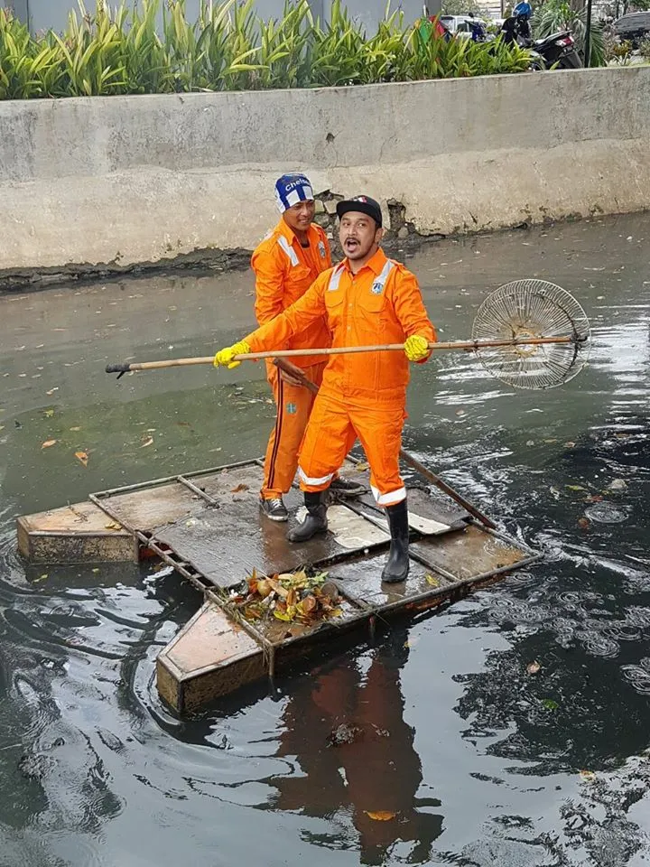 Giring dapatkan banyak pengalaman saat menjadi bagian dari Pasukan Orange © FB Dinas Lingkungan Hidup DKI Jakarta