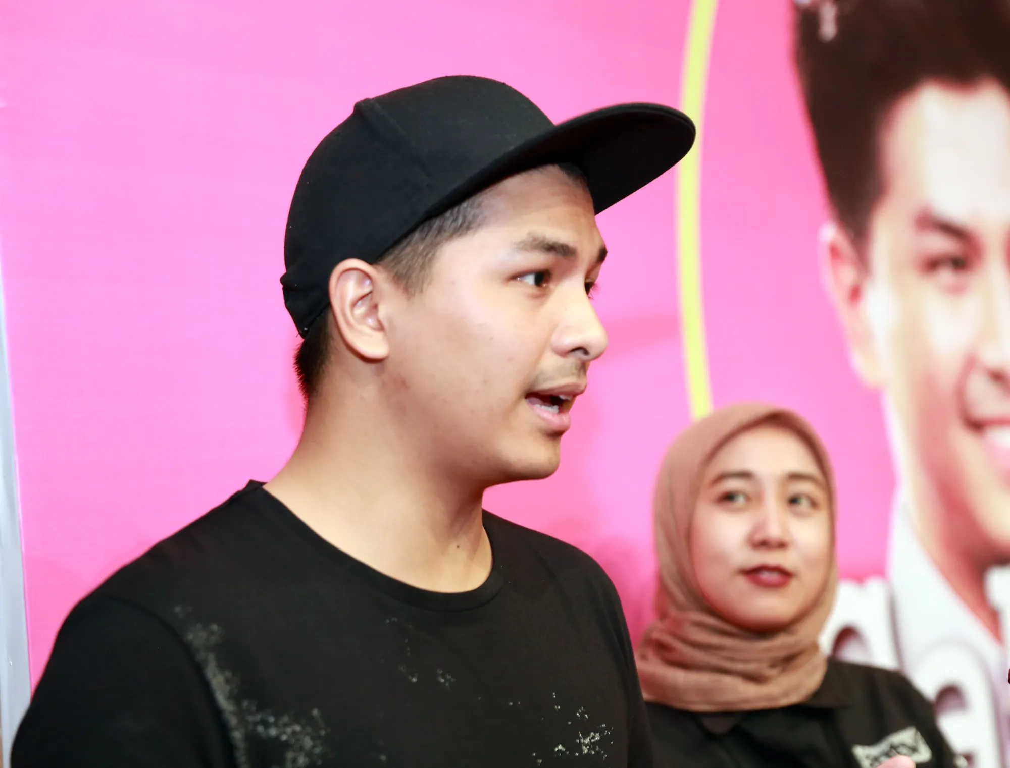 Meski sibuk, Glenn Alinskie tetap mengikuti perkembangan Nastusha © KapanLagi.com/Muhammad Akrom Sukarya