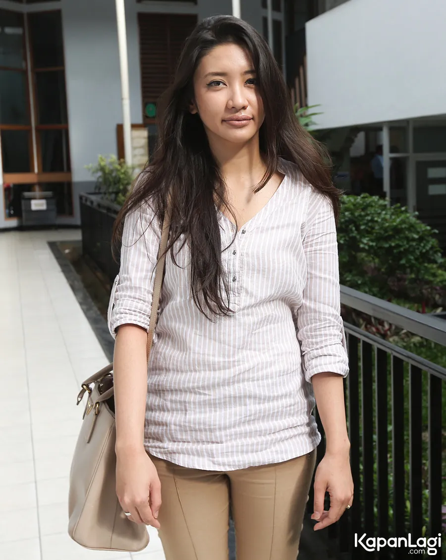 Saori kecewa dengan keputusan sidang © KapanLagi.com®/Budy Santoso