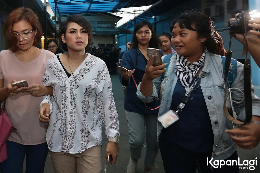 Evelyn ingin bicarakan masalahnya baik-baik dengan Aming © KapanLagi.com®/Budy Santoso