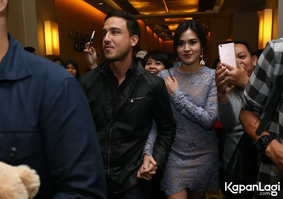 Hamish dan Raisa tunangan? © KapanLagi.com®/Agus Apriyanto