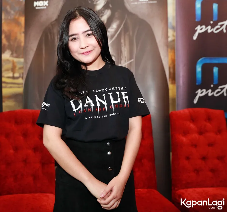 Prilly suka cowok rapih dan wangi © KapanLagi.com®/Akrom Sukarya