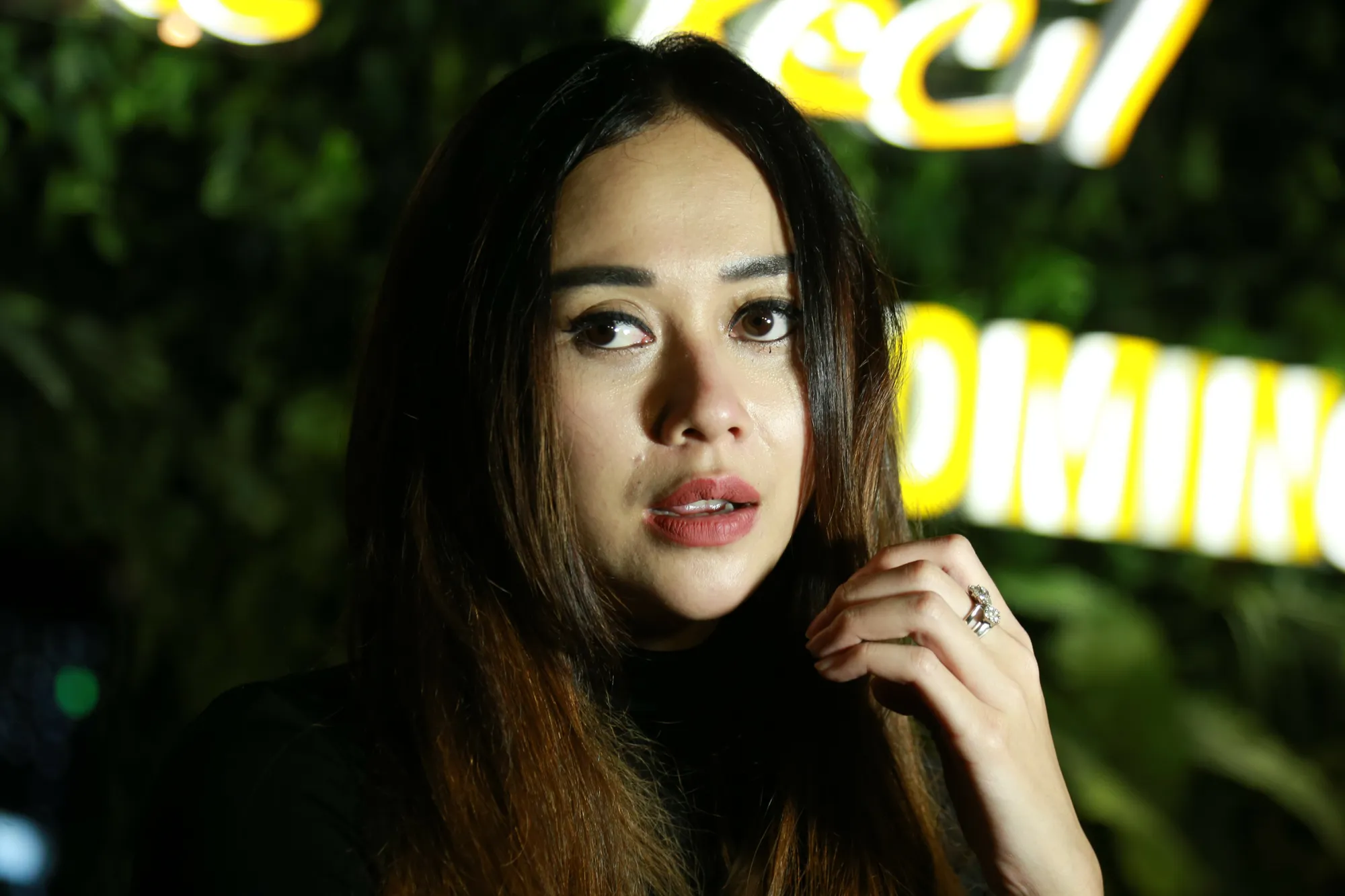 Masih bergairah untuk berkarya, Aura Kasih tetap akan melangkah di dunia musik © KapanLagi.com/Agus Apriyanto