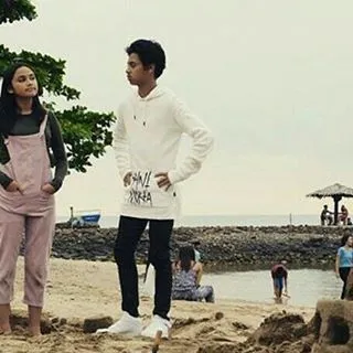 Syifa Hadju saat syuting MALAIKAT PELINDUNG. ©Instagram/malaikatpelindung.ofc_