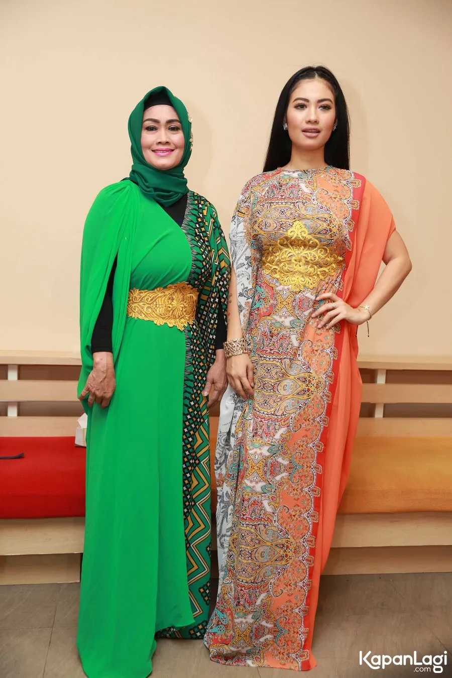 Della Perez dan mama © KapanLagi.com/Muhammad Akrom Sukarya