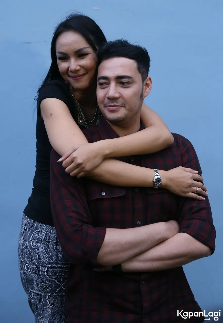 Kalina dan Hendra cuma pacaran 6 bulan! © KapanLagi.com®/Agus Apriyanto
