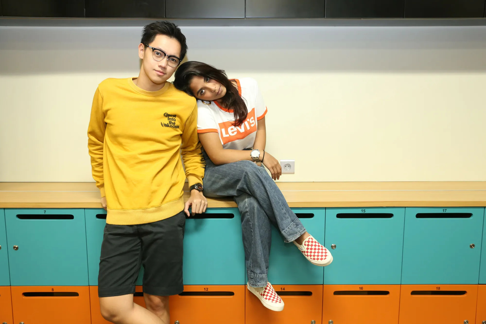Meskipun lucu, namun Brandon dan Nadine merasa sedikit bersalah karena mengajak Shawn untuk mencoba menikmati hal yang tidak disukainya © KapanLagi.com/Agus Apriyanto