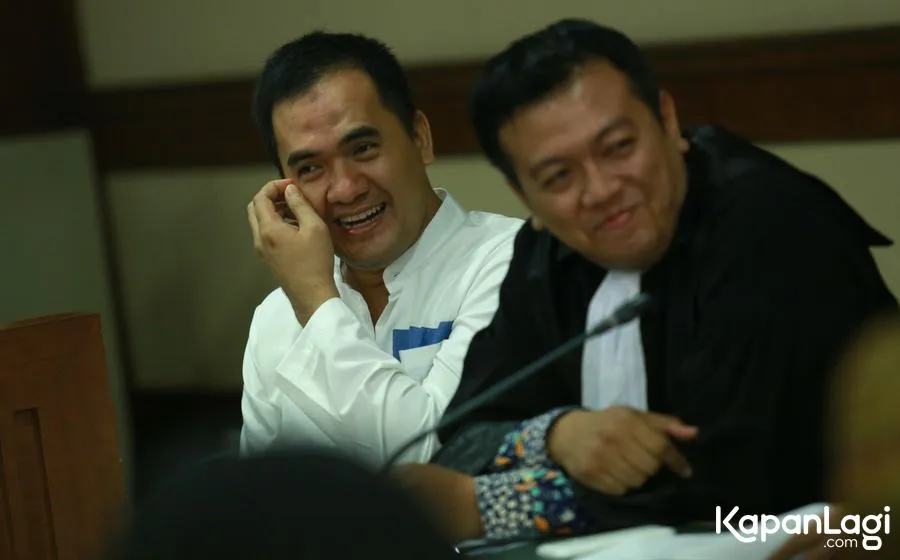 Bang Ipul bakal ditahan selama 9 tahun total? © KapanLagi.com®/Agus Apriyanto