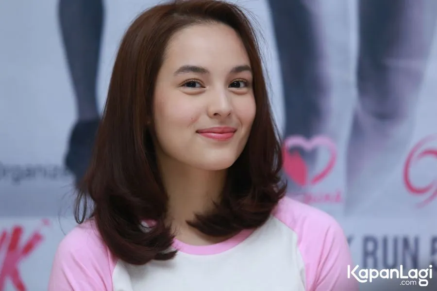 Chelsea Islan merupakan salah satu bintang muda yang populer di panggung hiburan tanah air.