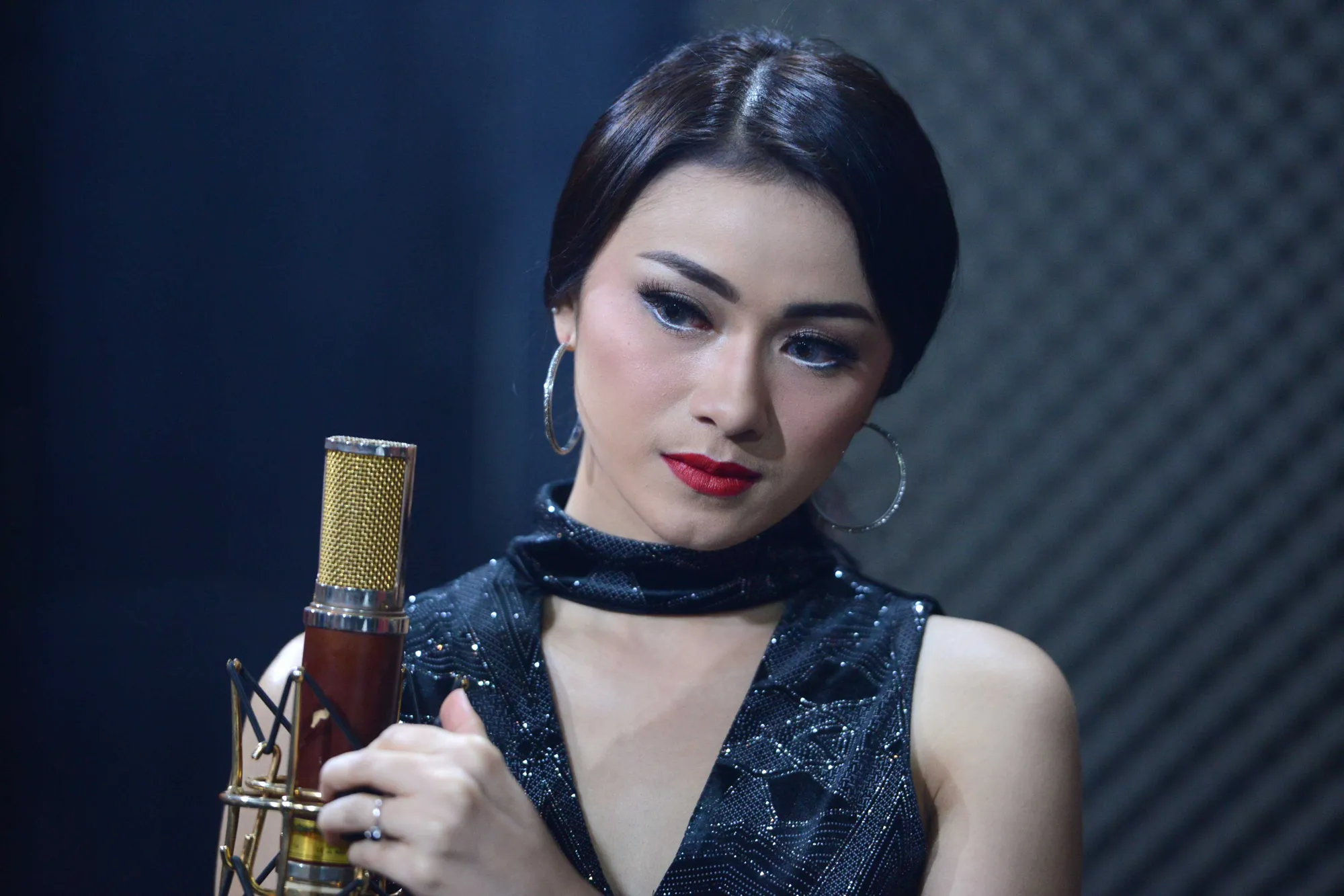 Selain solo project di dunia musik, Dara The Virgin akui tengah menikmati langkahnya di ranah akting © KapanLagi.com/Bayu Herdianto