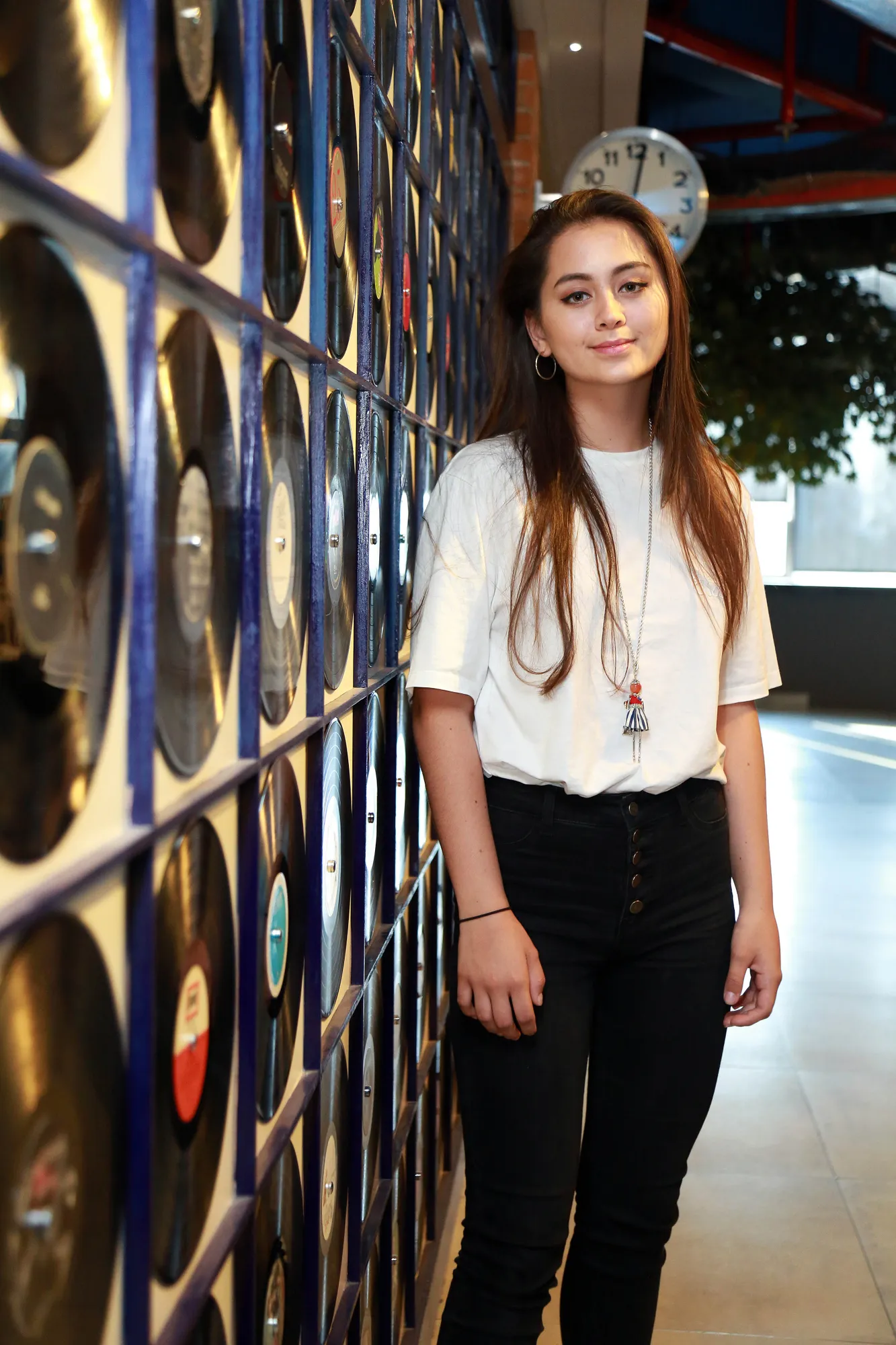 Jasmine Thompson representasikan kehidupannya sebagai remaja di EP 'WONDERLAND' © KapanLagi.com/Muhammad Akrom Sukarya