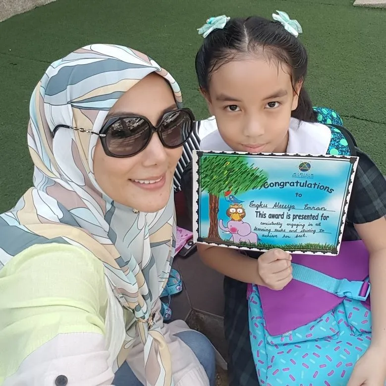 Erra bahagia atas pernikahan Laudya ©instagram/errafazira