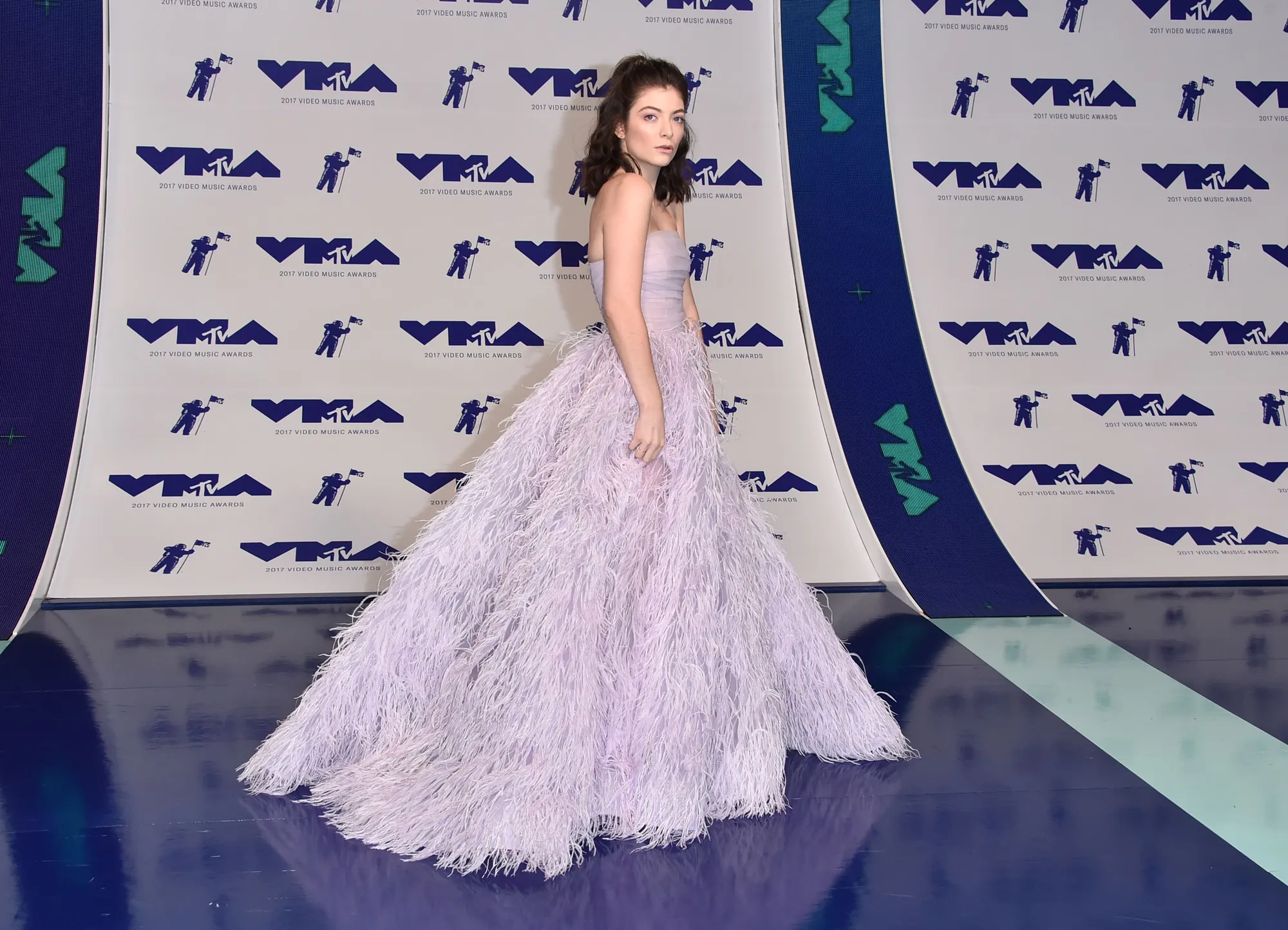Bersama 'MELODRAMA', Lorde siap membuktikan diri di Grammy Awards 2018 ©