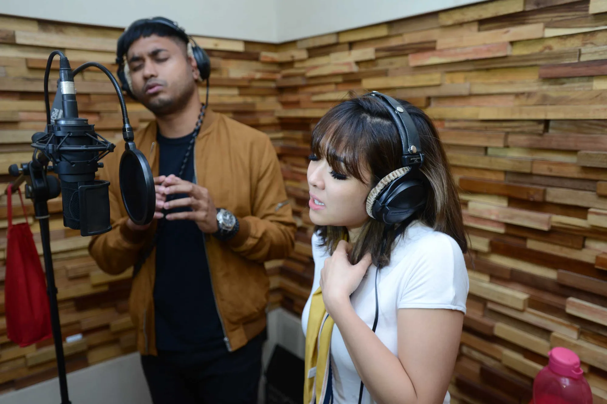 Gisella Anastasia dan Rayen eks Pasto siap rilis single kolaborasinya, 'Mendua' © KapanLagi.com/Bayu Herdianto