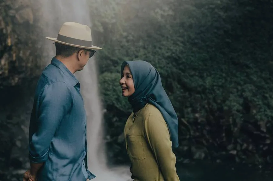 Menurut dugaan Melly Goeslaw, Laudya Cynthia Bella memilih menikah di Malaysia demi privacy. © Instagram/alvasus