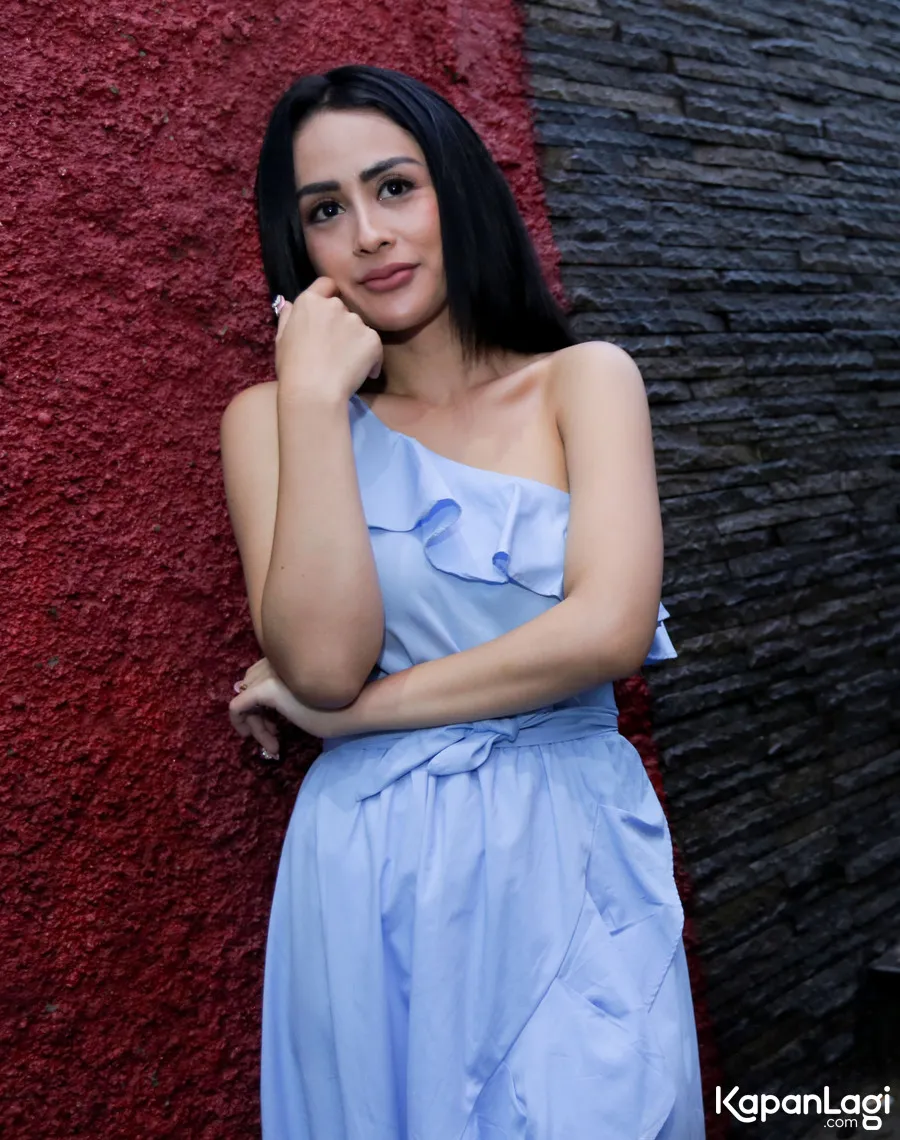 Selvi Kitty sempat diserah haters karena dekat dengan Mulan Jameela. © KapanLagi.com/Budy Santoso