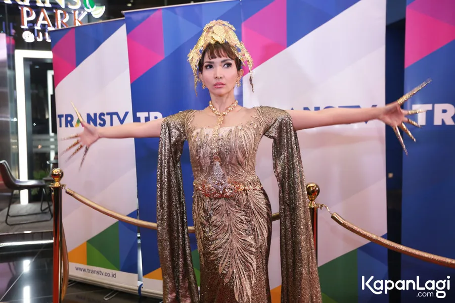 Roro Fitria mengaku pernah mendapat guna-guna sampai tangan melepuh. © KapanLagi.com/Budy Santoso