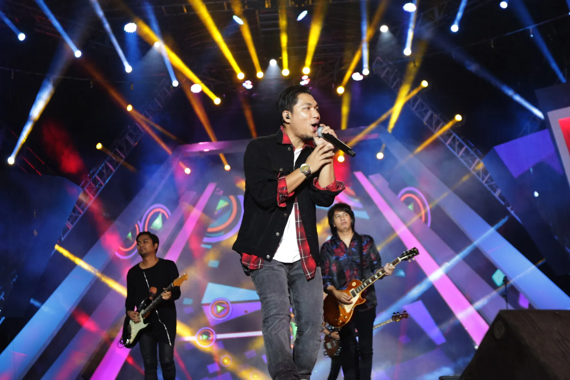 Armada Band mengaku sudah mulai mempersiapkan setlist hingga konsep panggung konsernya © KapanLagi.com/Budy Santoso