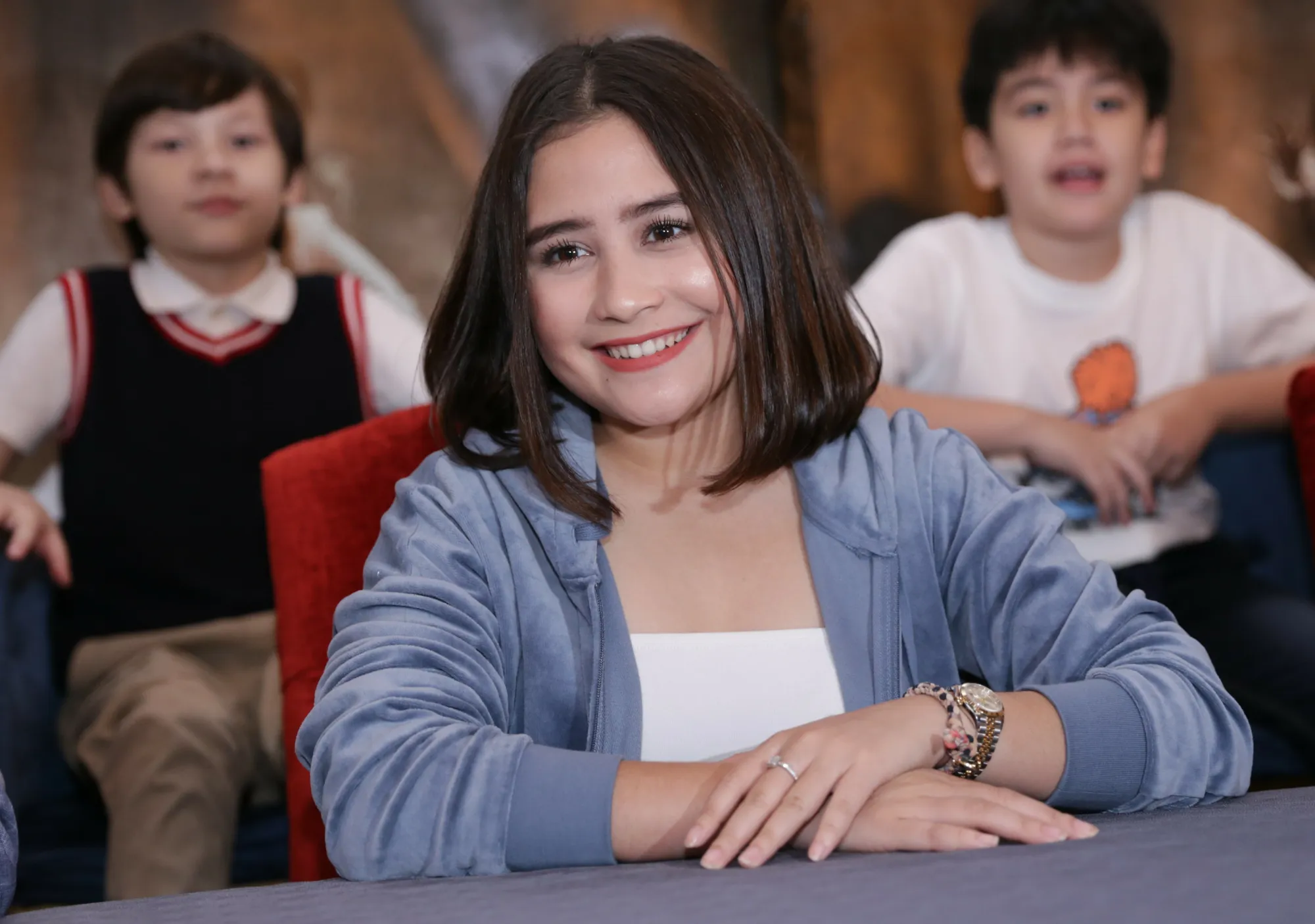 Prilly Latuconsina tegaskan jika ia pergi ke Amerika bukan untuk go international © KapanLagi.com/Agus Apriyanto