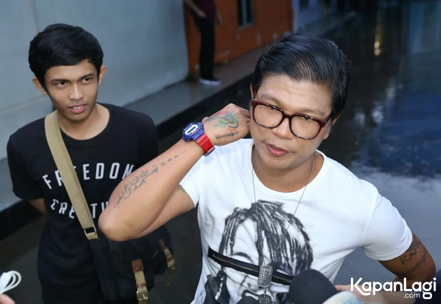 Andika klarifikasi soal foto USG / Credit: KapanLagi - Akrom Sukarya