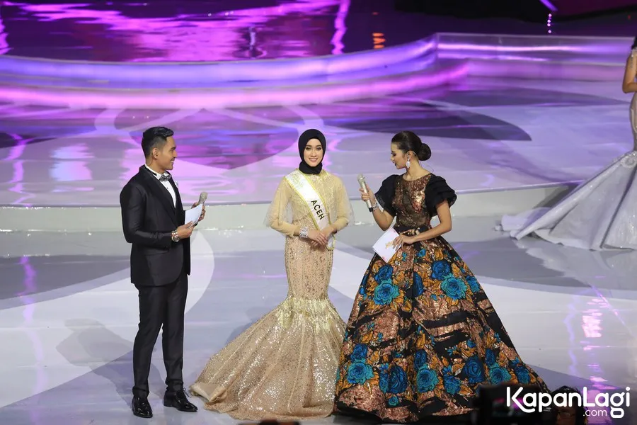 Raudha Kasmir merupakan satu-satunya kontestan berhijab di Miss Indonesia 2018. Credit: KapanLagi.com/Agus Apriyanto