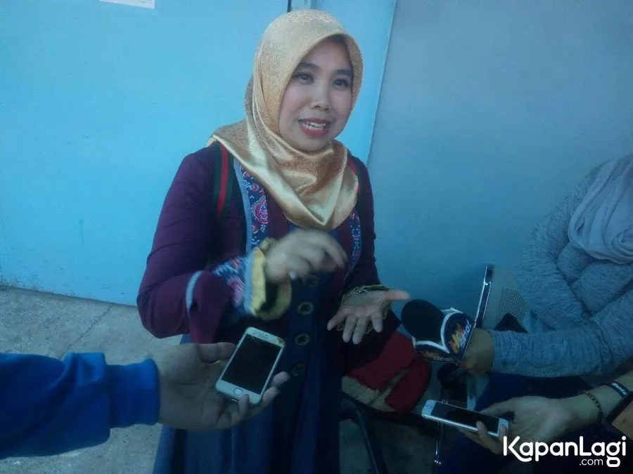 Imel sudah bulat ingin cerai / Credit: KapanLagi