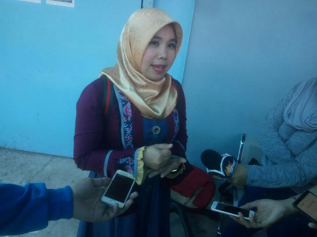 Imelda Suryanengsih mengaku selalu berusaha menghubungi Rico Verald dan keluarganya meski tak mendapat respon © KapanLagi.com