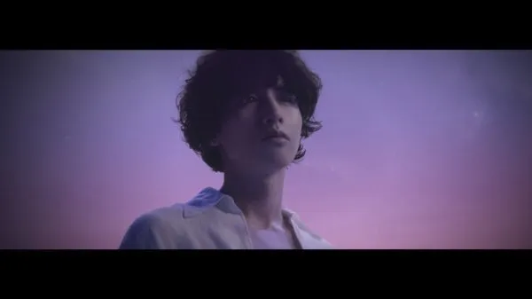Kemunculan dalam iklan di tahun 2018 setelah vakum, makin ganteng. © Netizenbuzz