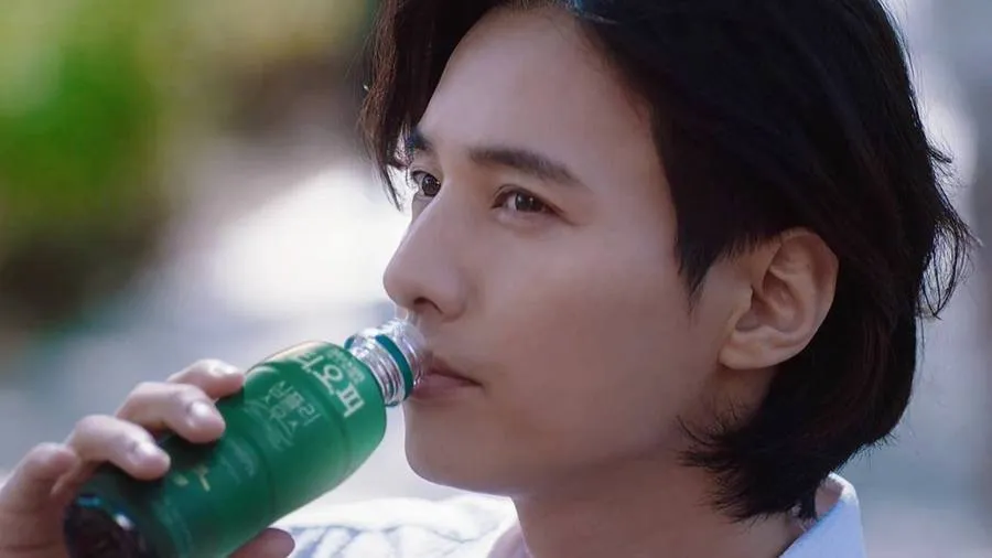 Fakta kehidupan Won Bin yang jauh dari bayangan fans. © Koreaboo.com