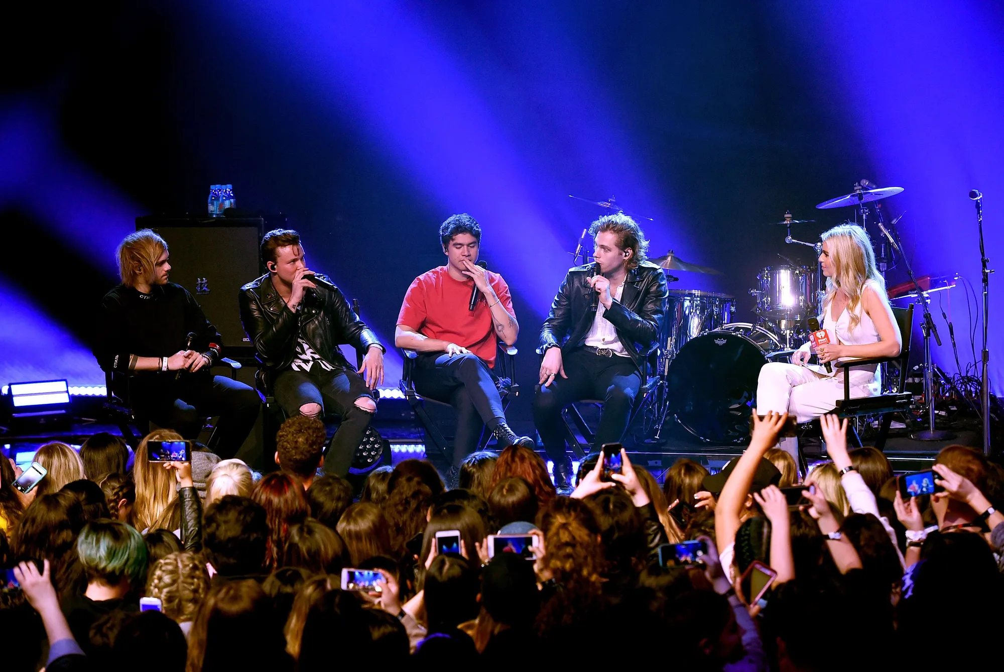 5 Seconds of Summer jadi band Australia pertama yang mencatatkan 3 albumnya di puncak Billboard 200 © AFP