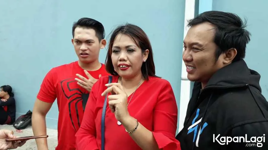 Mpok Elly miris lihat kondisi Ferry sekarang / Credit: KapanLagi