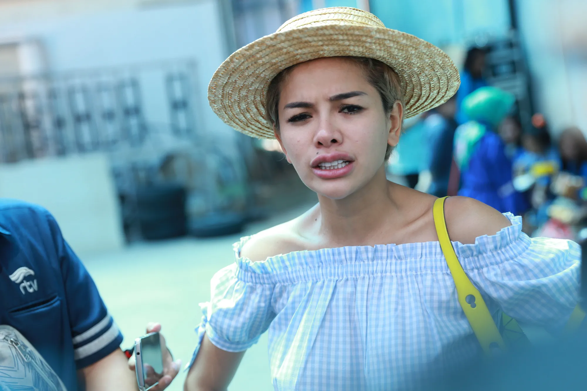 Nikita Mirzani masih belum mau menemui pelaku penabur garam di rumahnya ©KapanLagi.com/Agus Apriyanto
