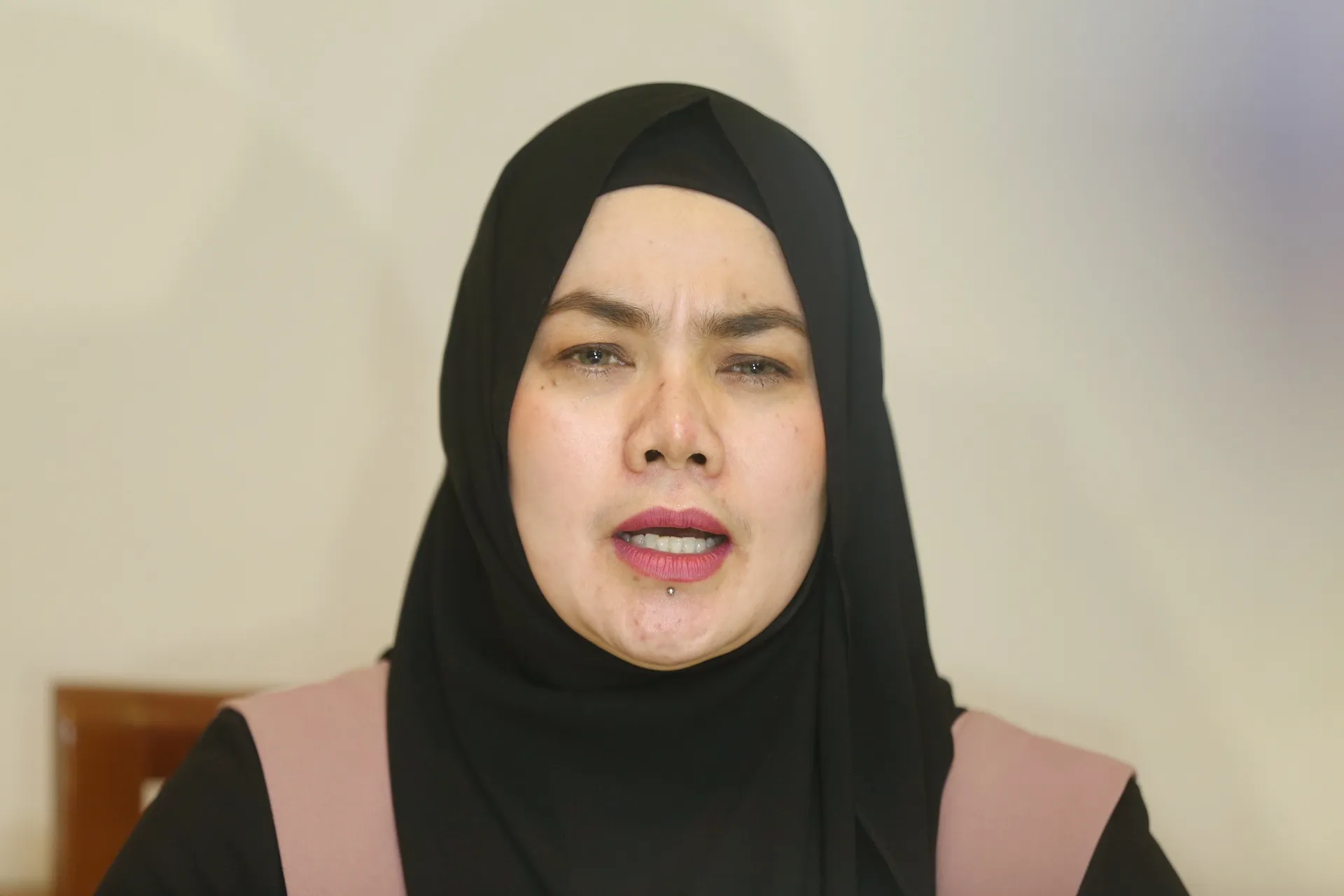 Soal selingkuhan selain Jennifer Dunn, Jennifer Dunn; 'kalau itu tanyakan beliau' © Bintang.com