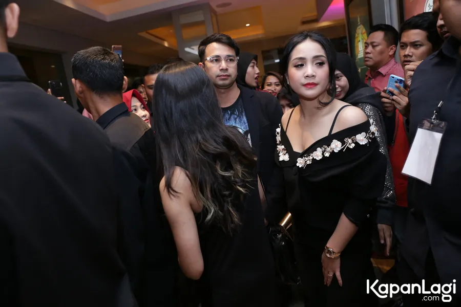Raffi Ahmad blak-blakan ngaku dibuat jatuh cinta oleh Nagita Slavina. © KapanLagi.com/Agus Apriyanto