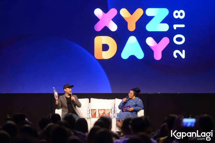 Raditya Dika saat menjadi pembicara di XYZ DAY 2018. © KapanLagi.com/Bayu Herdianto